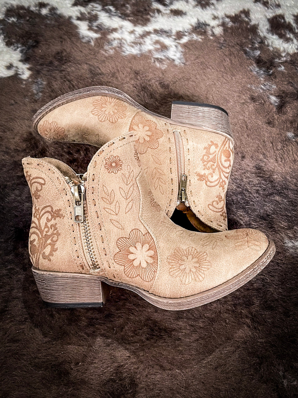 liz cognac embroidered dream bootie