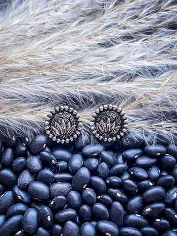 Eliza Flower Stud Earrings - Silver - Western Jewelry - Bronco Western Supply Co.