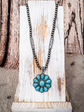 Lola Flower Pendant Necklace - Turquoise